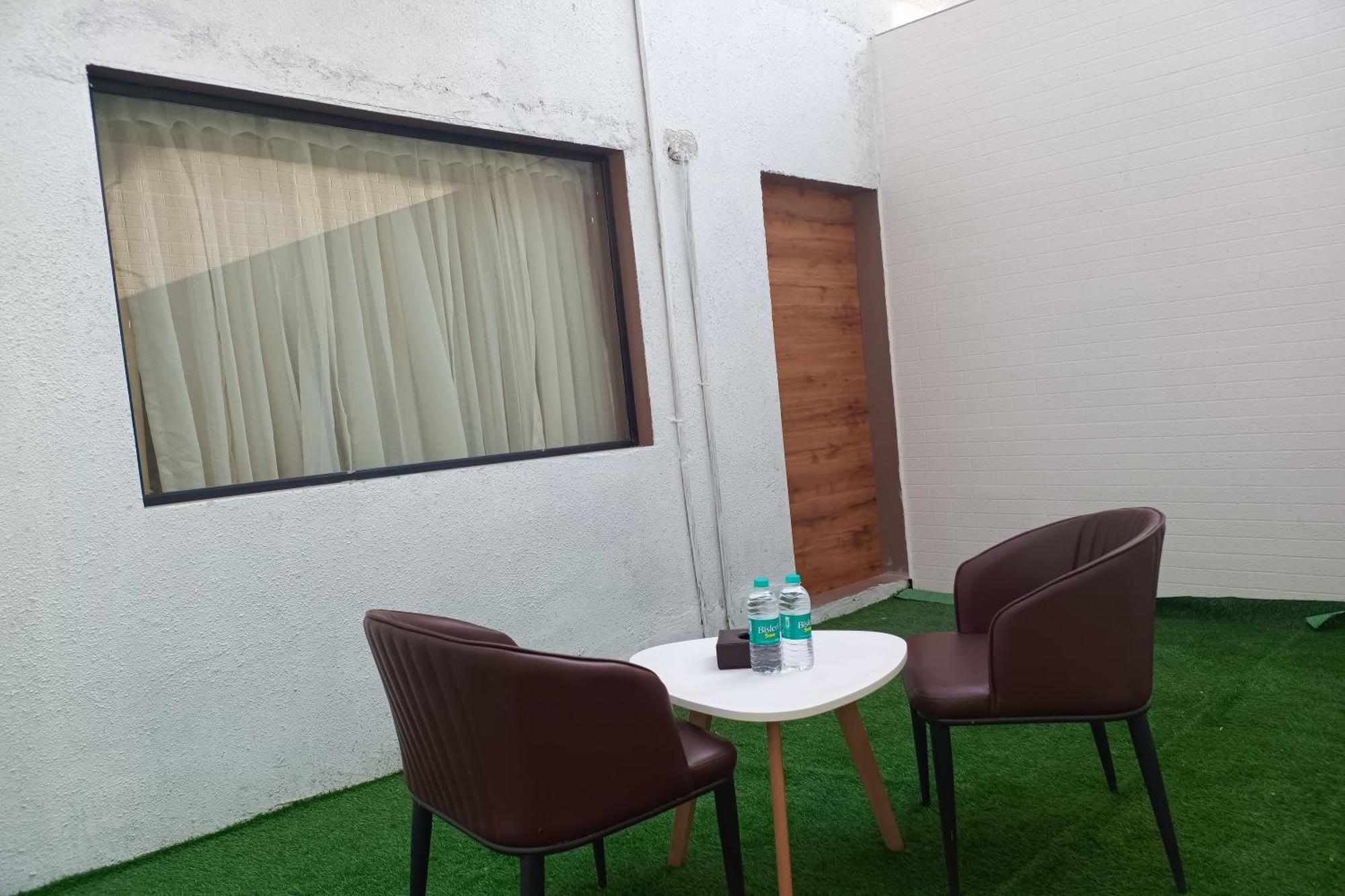 Madhav Residency Hotel & Banquet, Kalyan, Mumbai Bagian luar foto
